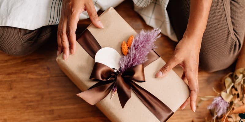 Sentimental gifts for women online